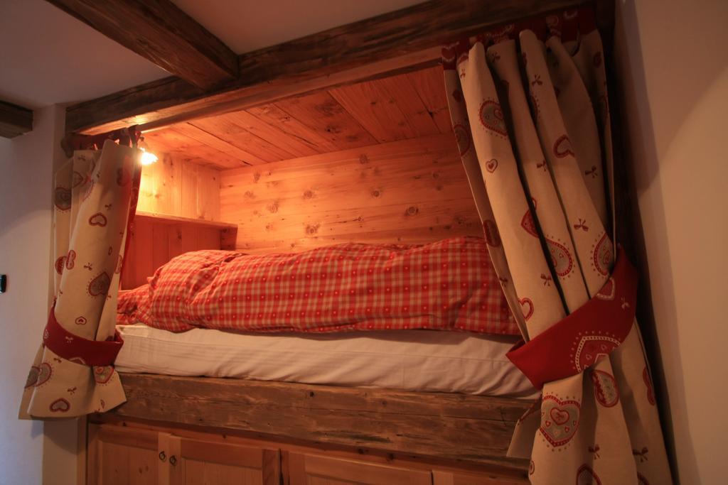 Chalet Pian Campitello di Fassa Kamer foto