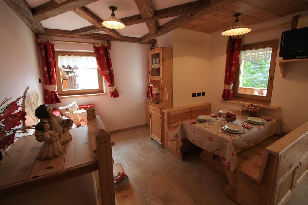 Chalet Pian Campitello di Fassa Kamer foto